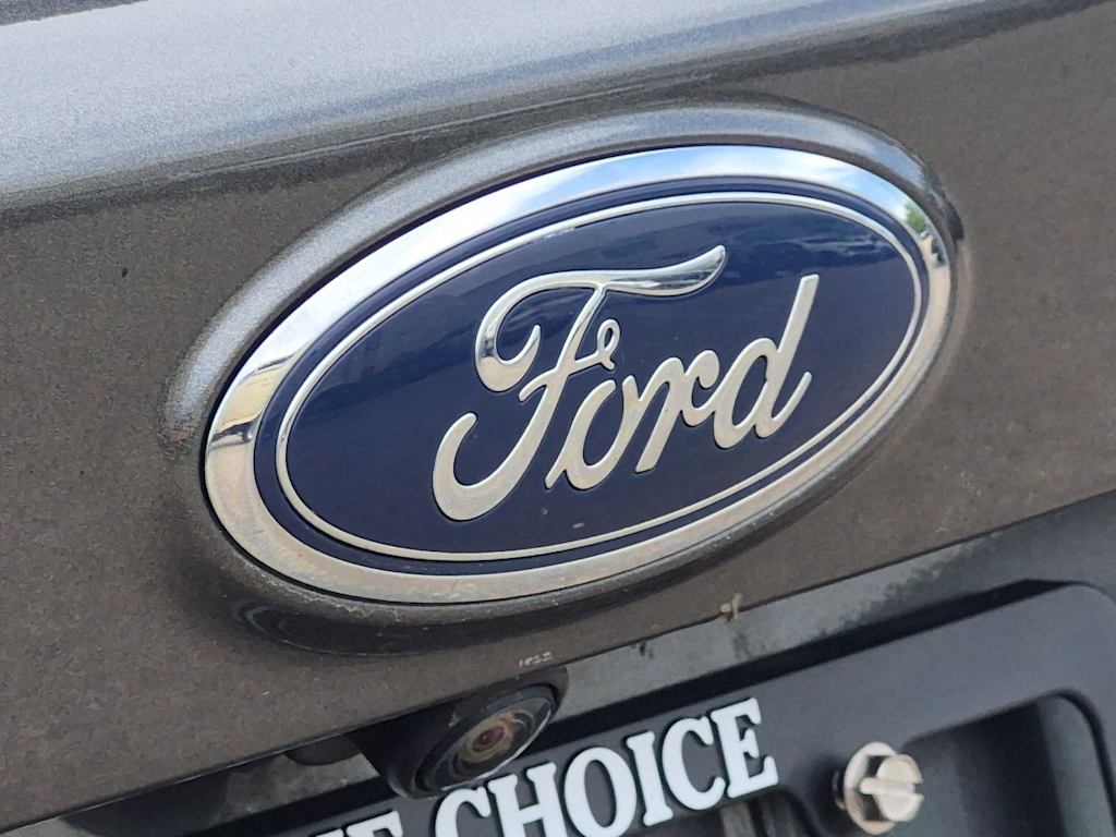 Thumbnail: 2019 Ford Escape - 7