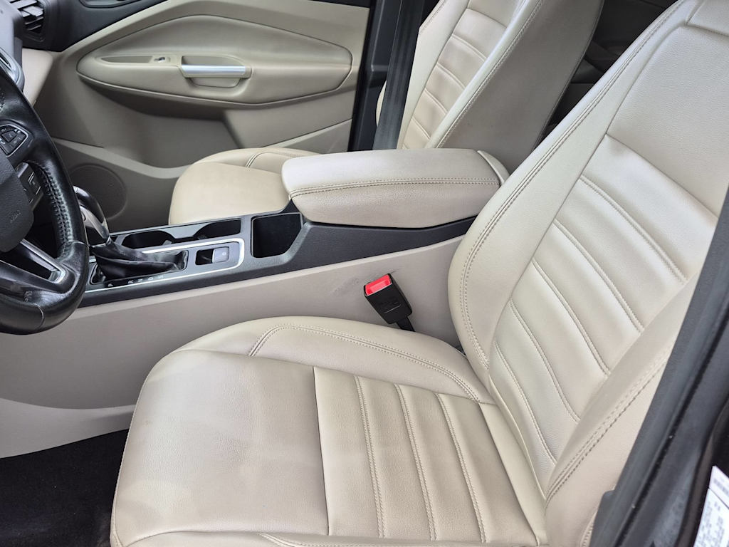 Thumbnail: 2019 Ford Escape - 10