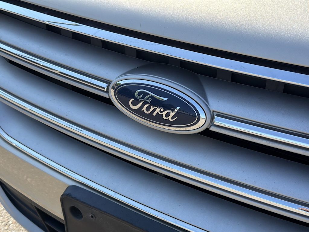 Thumbnail: 2018 Ford Escape - 6