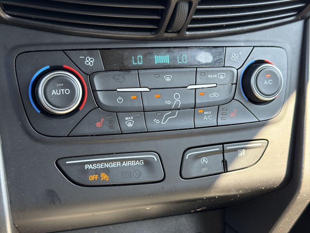 Thumbnail: 2018 Ford Escape - 29