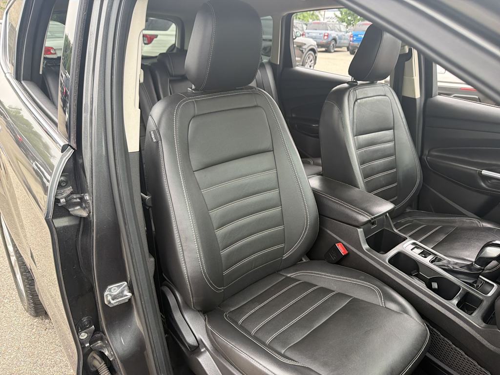 Thumbnail: 2018 Ford Escape - 26