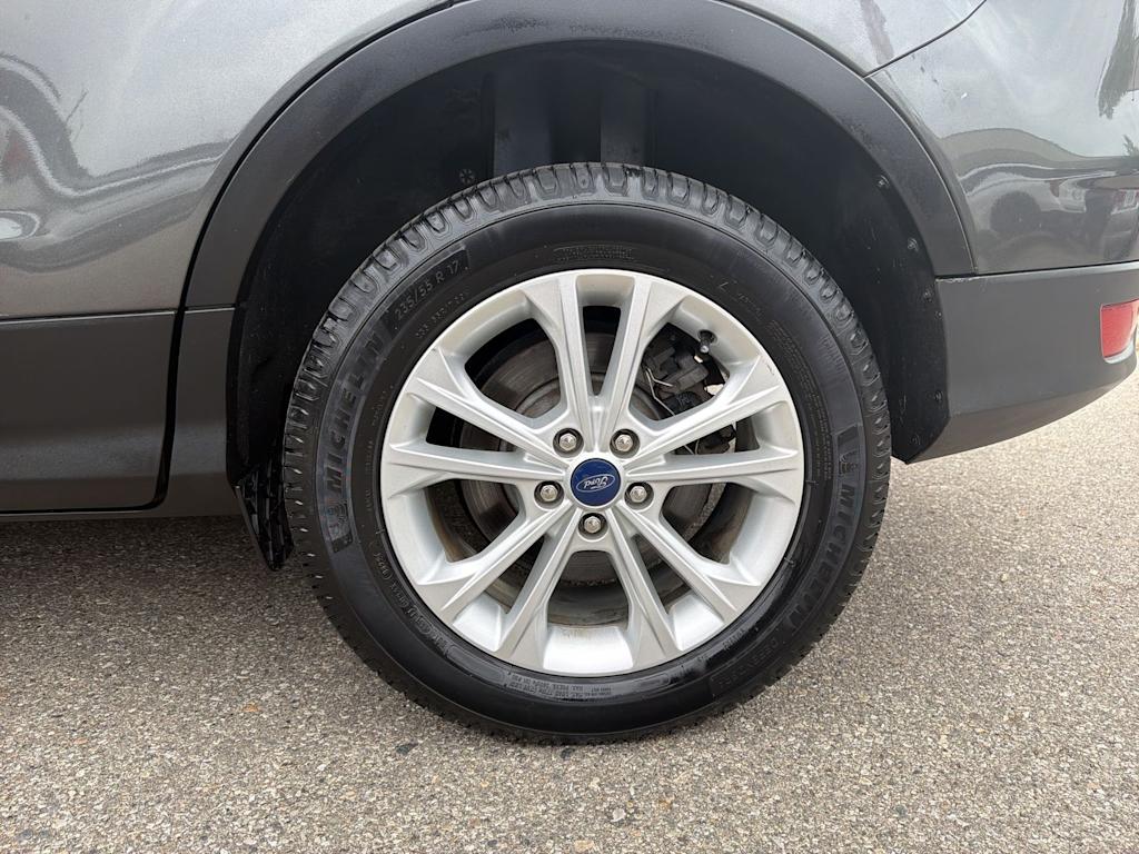 Thumbnail: 2018 Ford Escape - 7