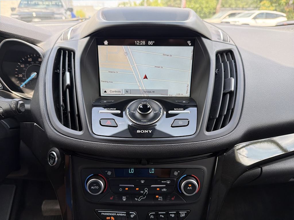 Thumbnail: 2019 Ford Escape - 13