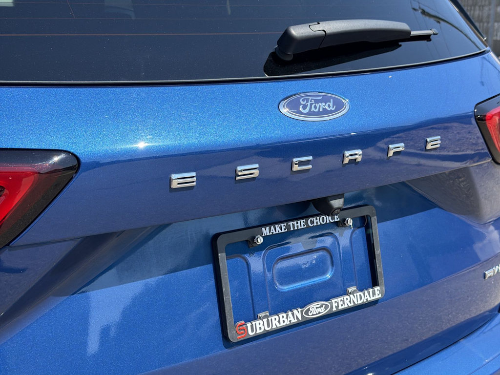 Thumbnail: 2023 Ford Escape - 24