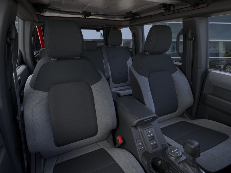 Thumbnail: 2025 Ford Bronco - 7