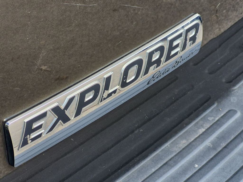 Thumbnail: 2008 Ford Explorer - 7