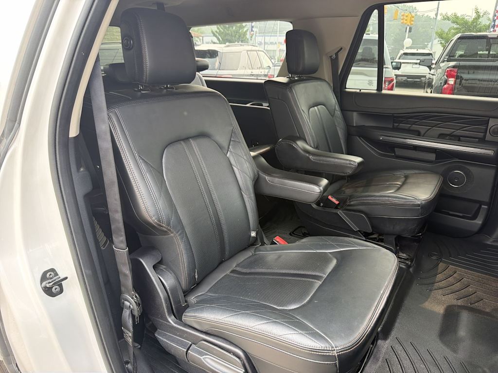 Thumbnail: 2020 Ford Expedition MAX - 28