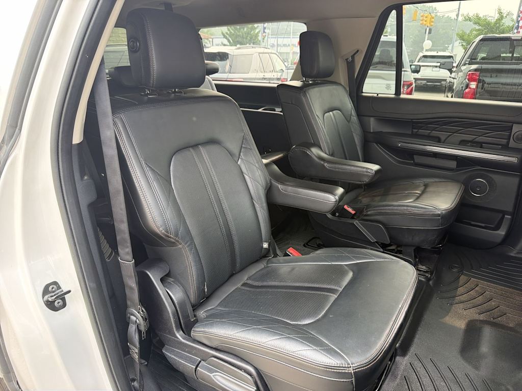 Thumbnail: 2020 Ford Expedition MAX - 28