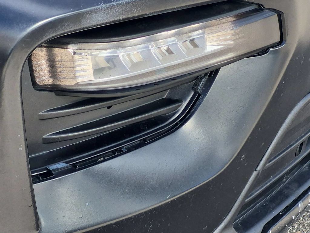 Thumbnail: 2020 Ford Explorer - 23