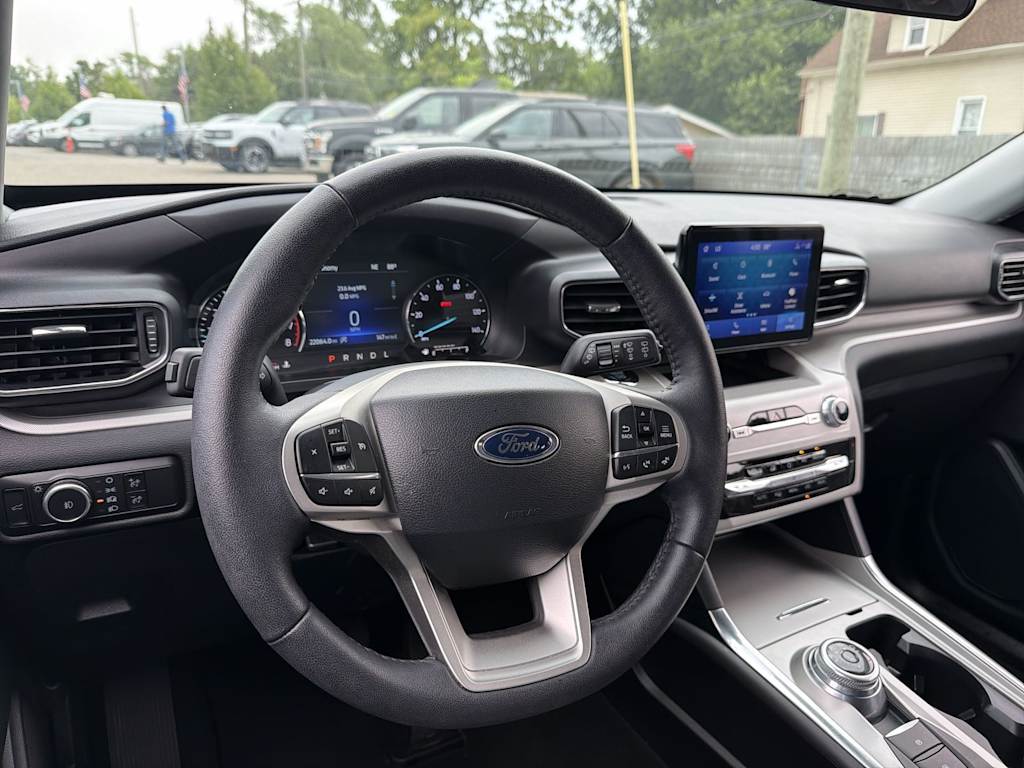 Thumbnail: 2024 Ford Explorer - 2
