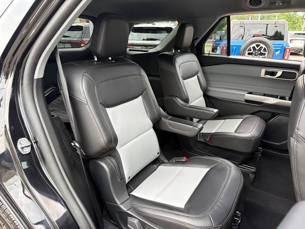 Thumbnail: 2024 Ford Explorer - 28