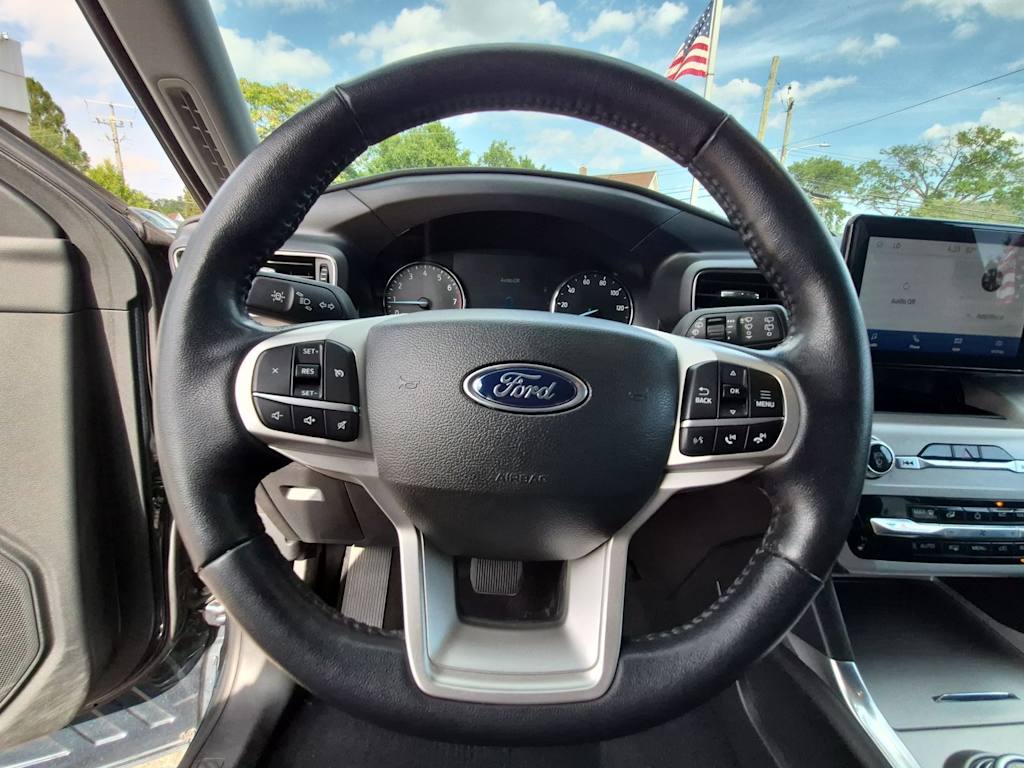 Thumbnail: 2023 Ford Explorer - 12