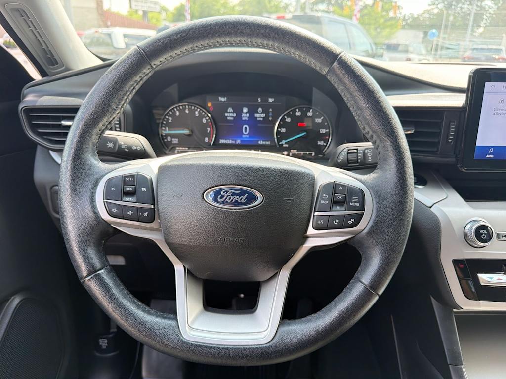 Thumbnail: 2023 Ford Explorer - 9