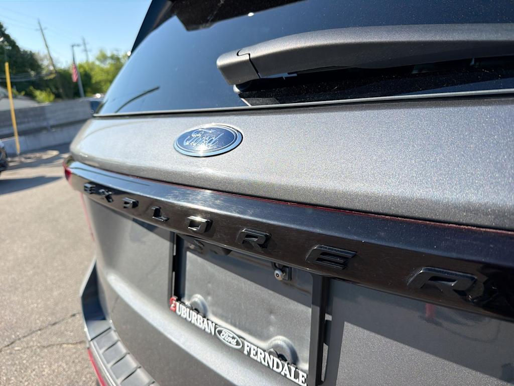 Thumbnail: 2025 Ford Explorer - 24