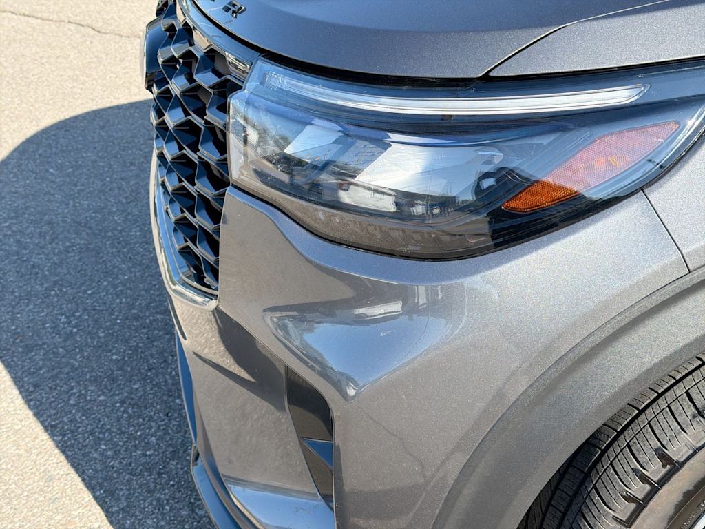 Thumbnail: 2025 Ford Explorer - 23