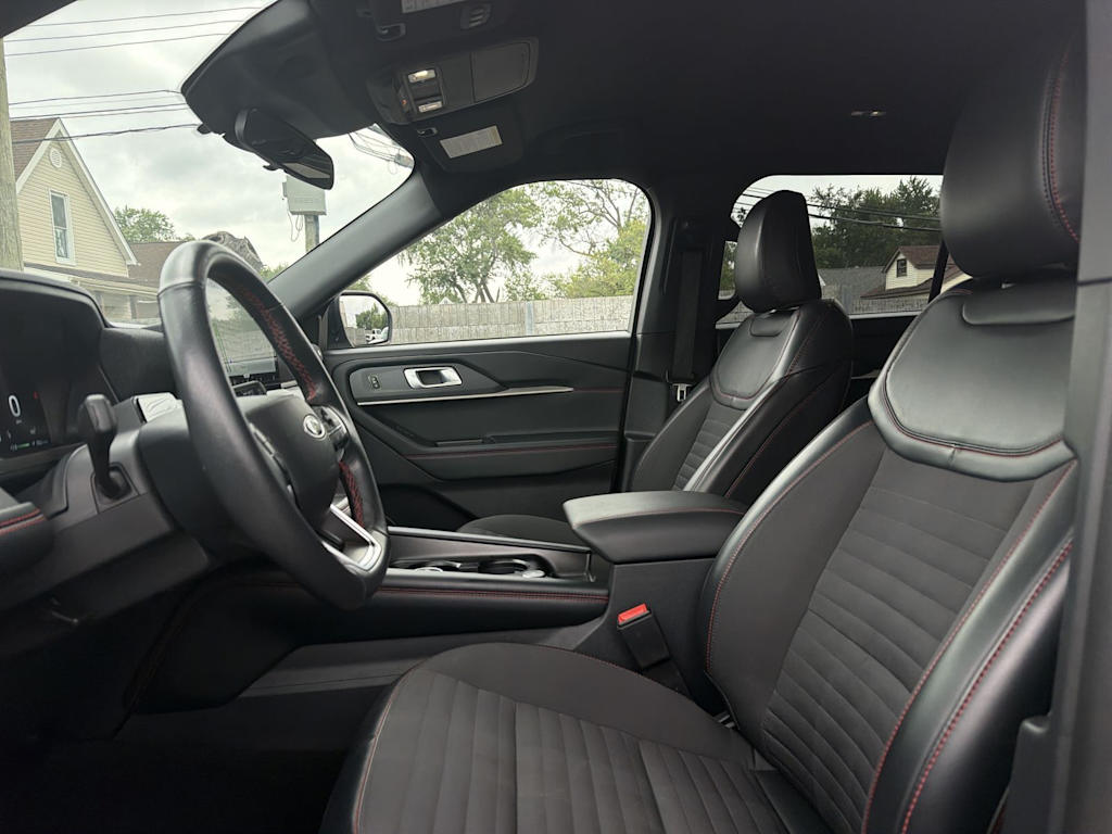 Thumbnail: 2025 Ford Explorer - 10