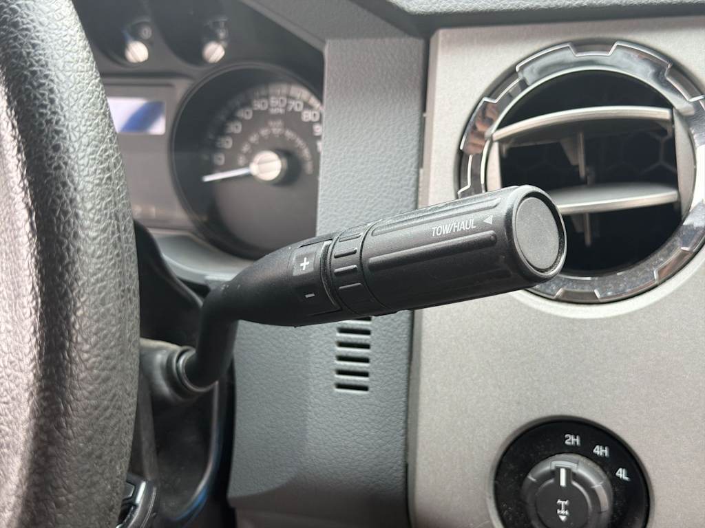 Thumbnail: 2016 Ford F-250 - 34