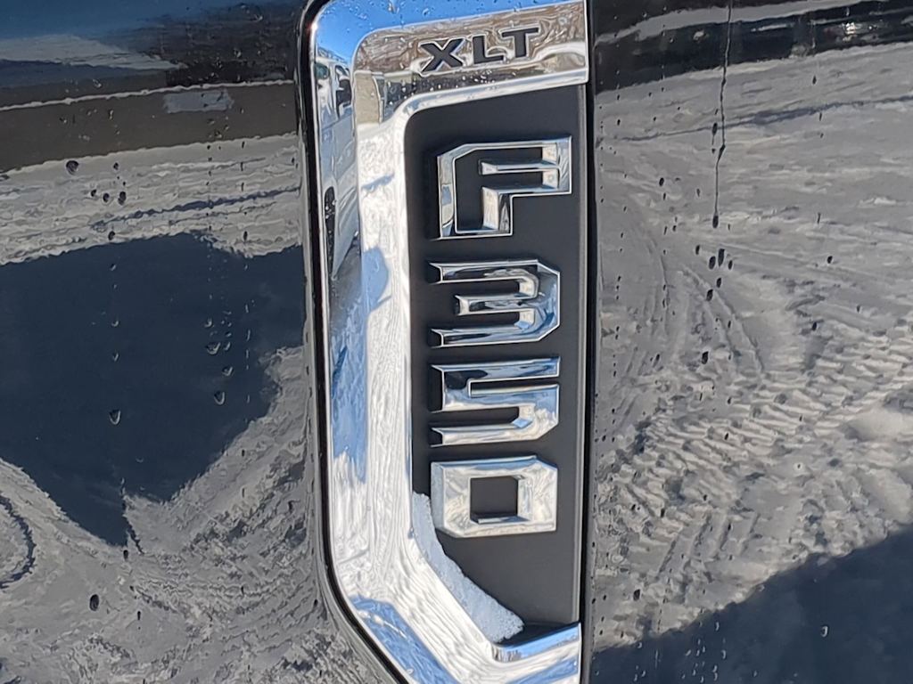 Thumbnail: 2019 Ford F-350 - 22