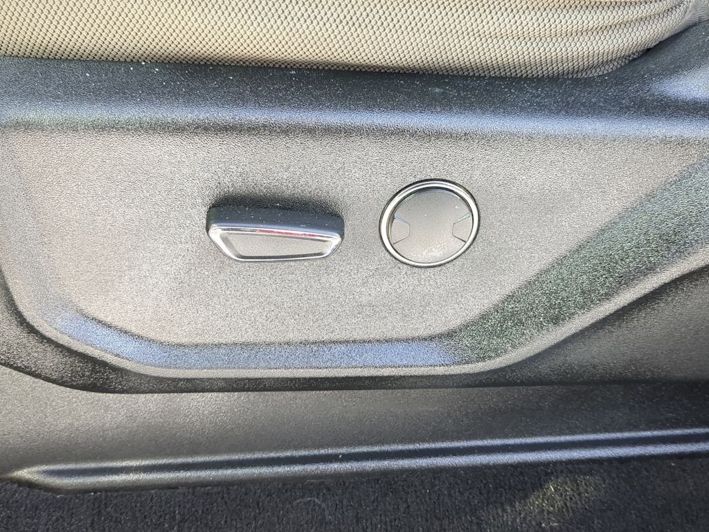 Thumbnail: 2019 Ford F-350 - 23