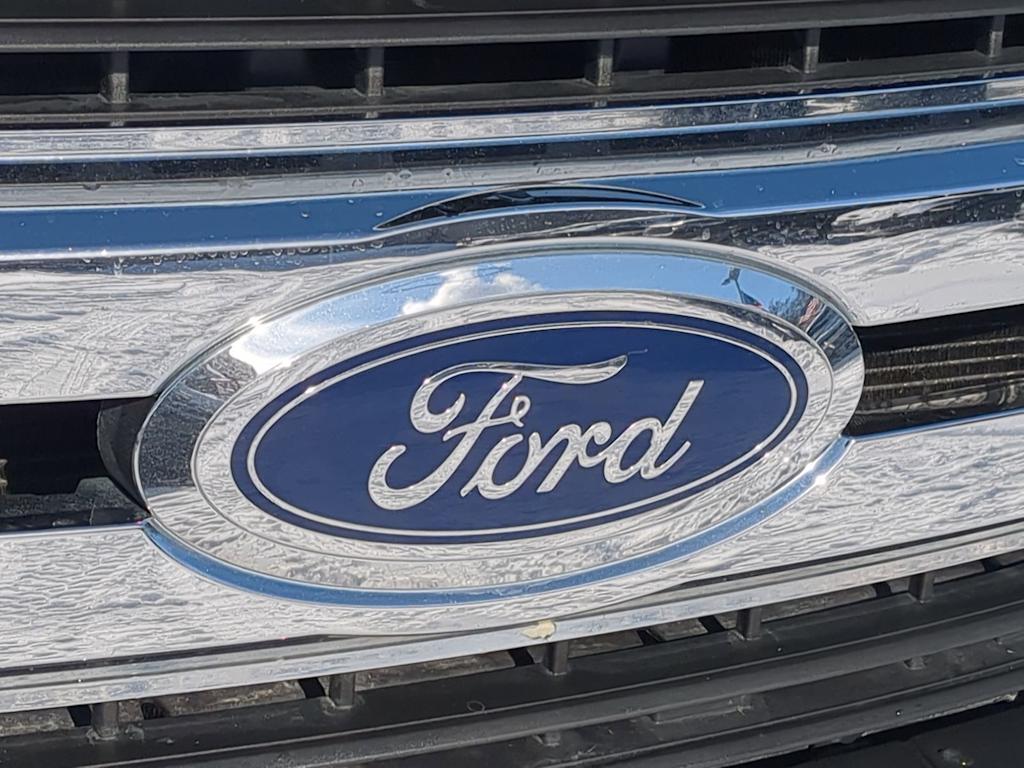 Thumbnail: 2019 Ford F-350 - 21