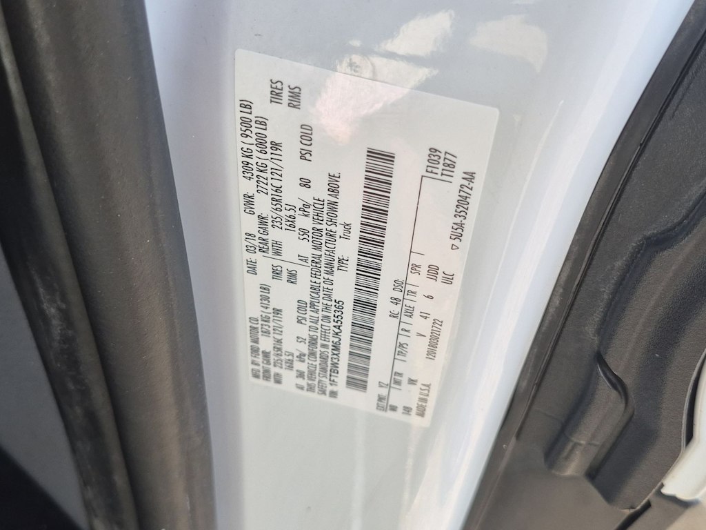 Thumbnail: 2018 Ford Transit Series - 13