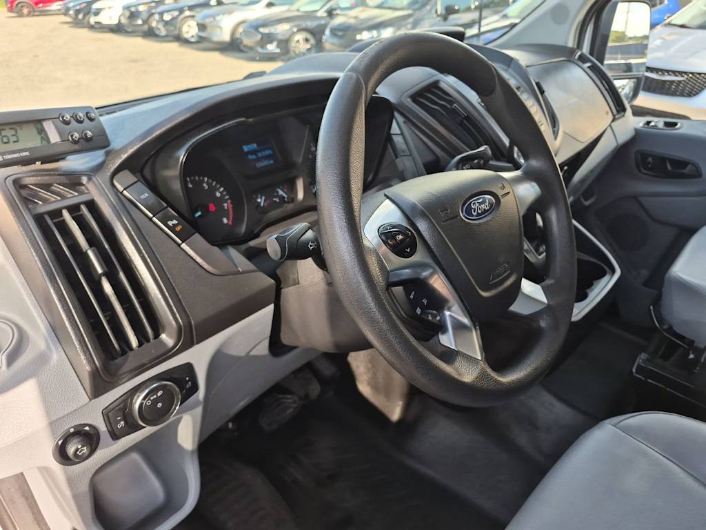 Thumbnail: 2018 Ford Transit Series - 2