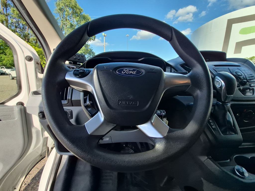 Thumbnail: 2018 Ford Transit Series - 8