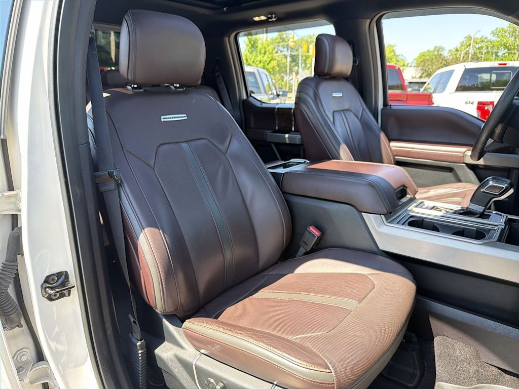 Thumbnail: 2015 Ford F-150 - 31