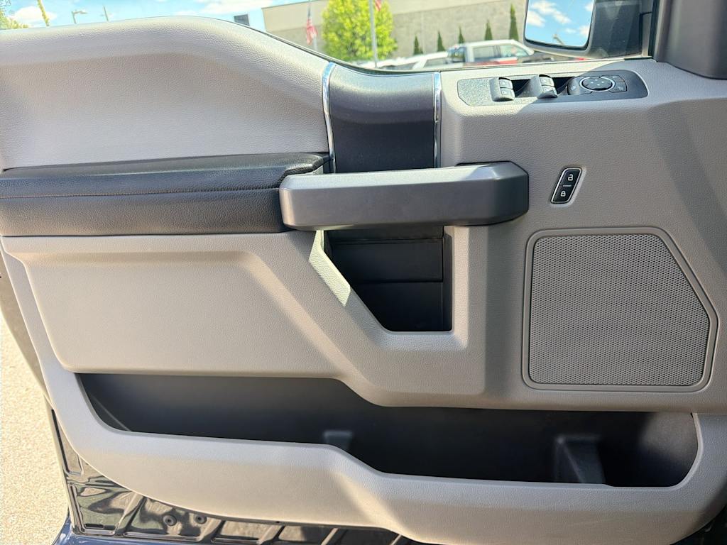 Thumbnail: 2019 Ford F-150 - 33