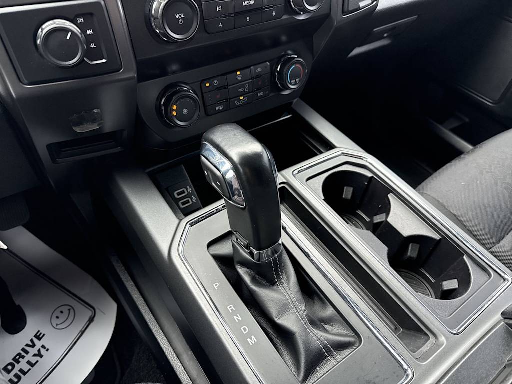Thumbnail: 2020 Ford F-150 - 32