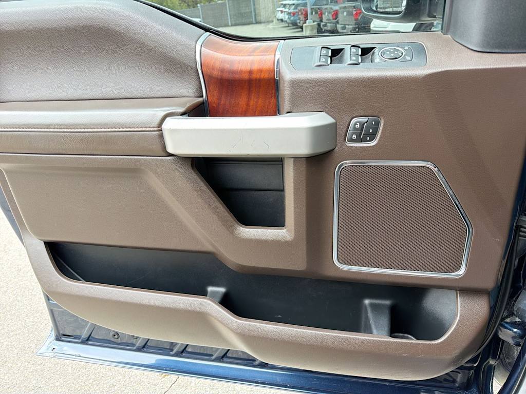 Thumbnail: 2019 Ford F-150 - 33