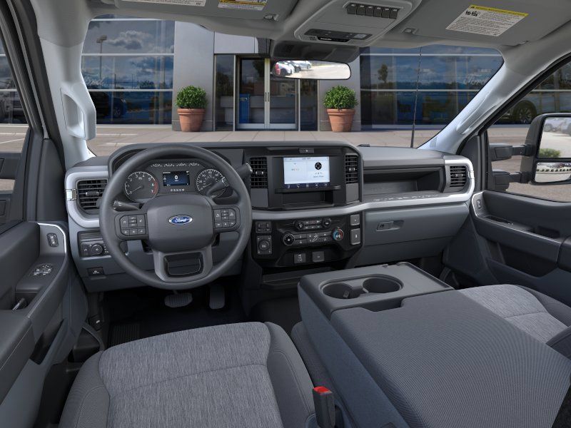 Thumbnail: 2025 Ford F-350 - 2