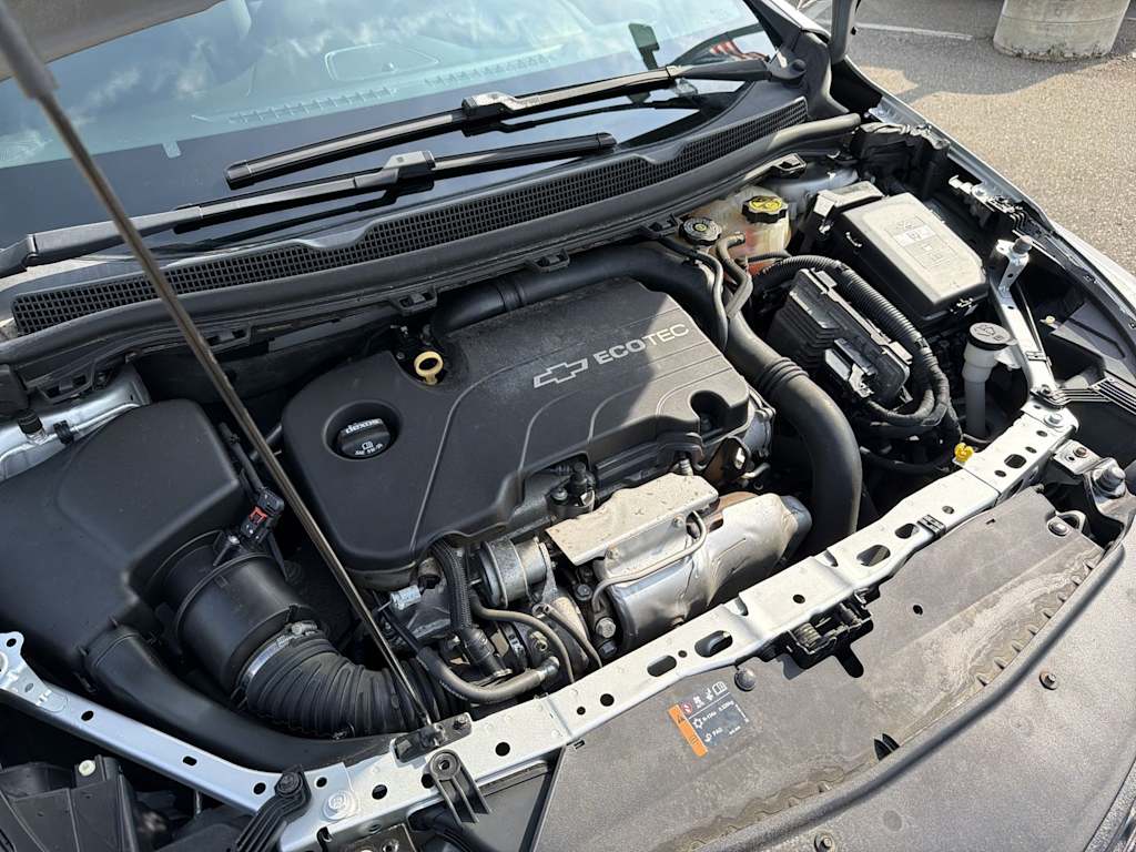 Thumbnail: 2016 Chevrolet Cruze - 9