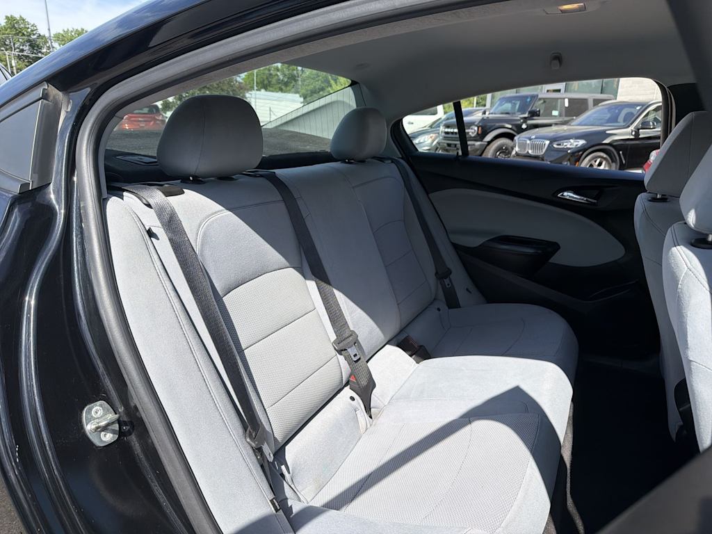 Thumbnail: 2019 Chevrolet Cruze - 28