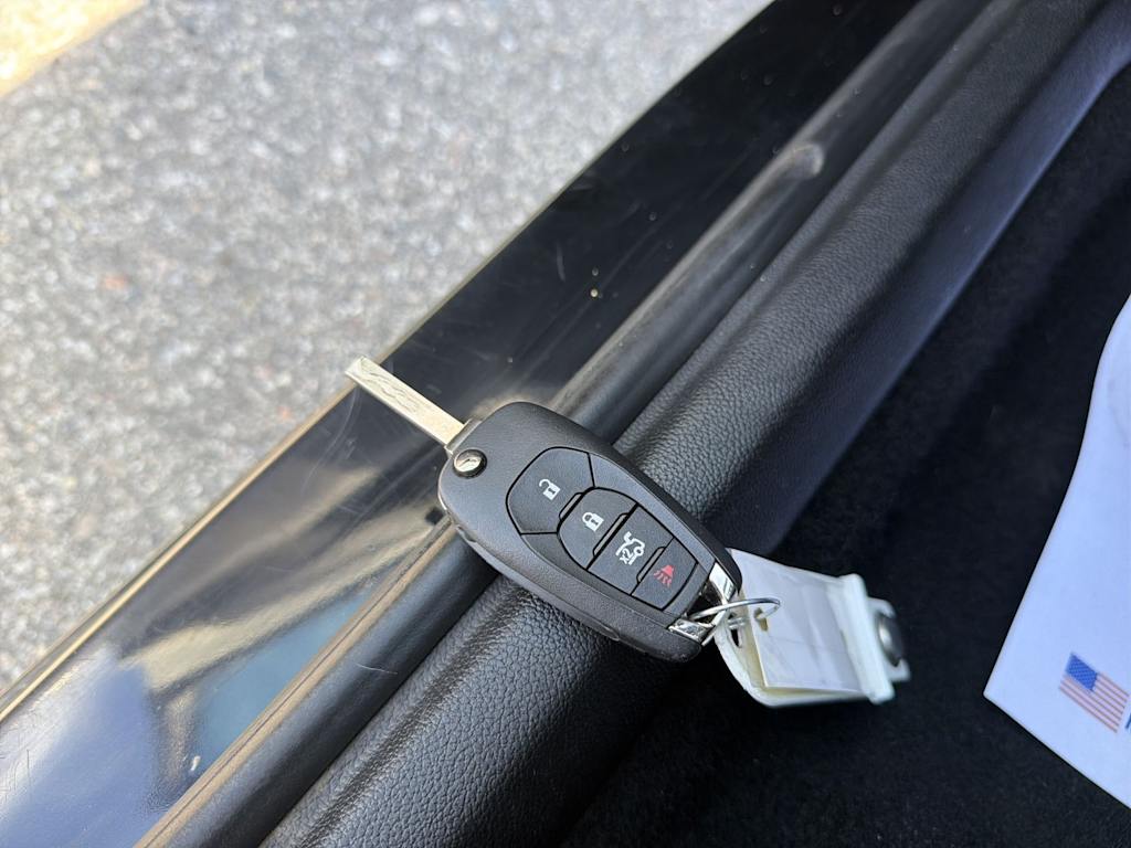 Thumbnail: 2019 Chevrolet Cruze - 15