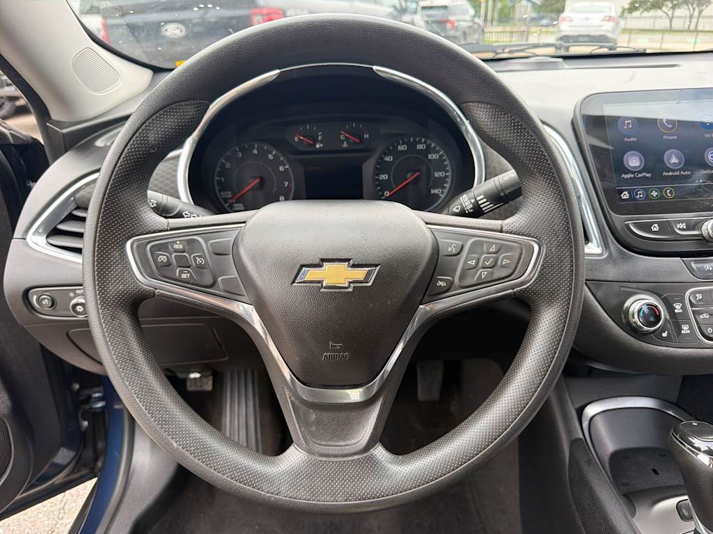 Thumbnail: 2020 Chevrolet Malibu - 2
