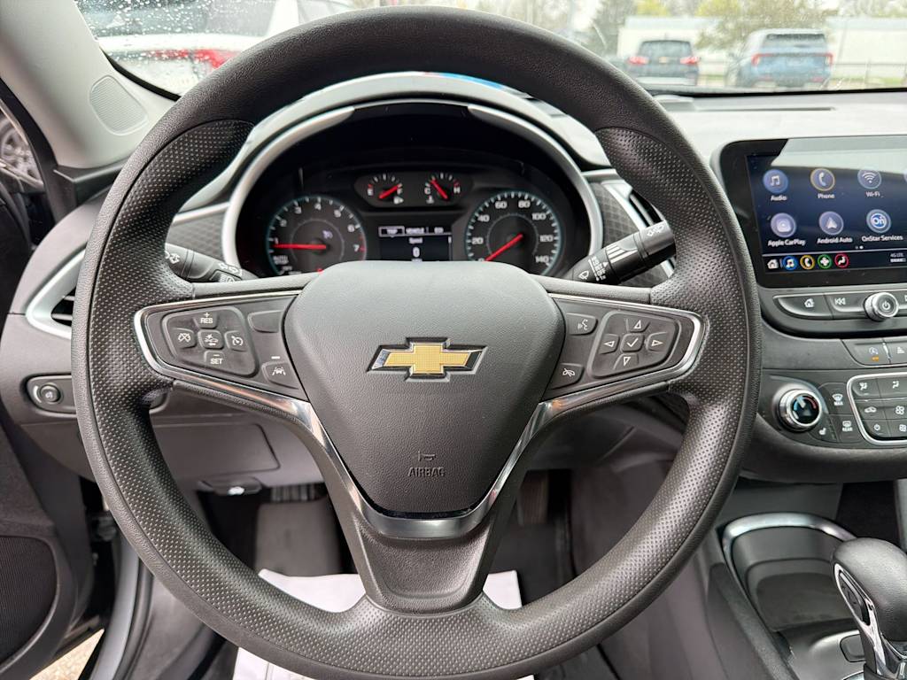Thumbnail: 2023 Chevrolet Malibu - 9
