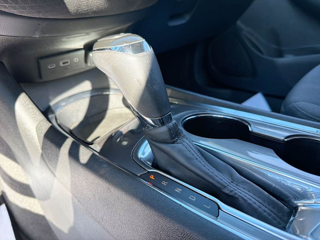 Thumbnail: 2020 Chevrolet Malibu - 35
