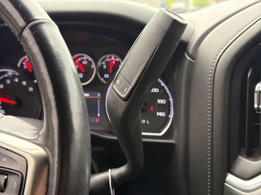 Thumbnail: 2020 Chevrolet Silverado 1500 - 35