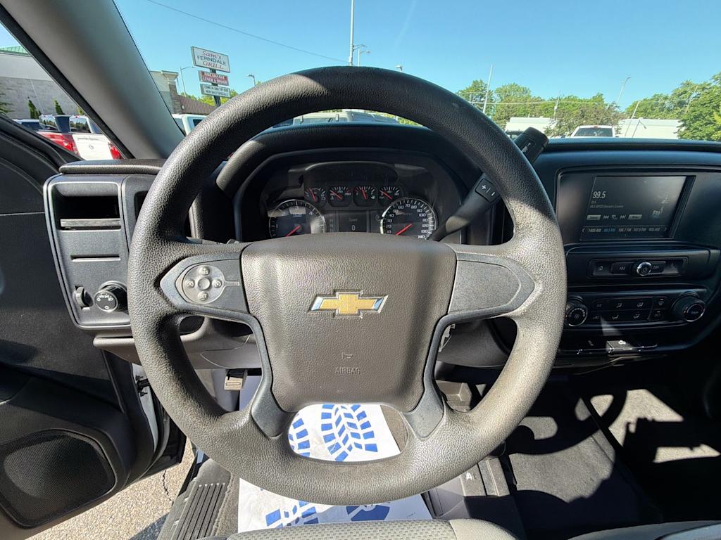 Thumbnail: 2018 Chevrolet Silverado 1500 - 9
