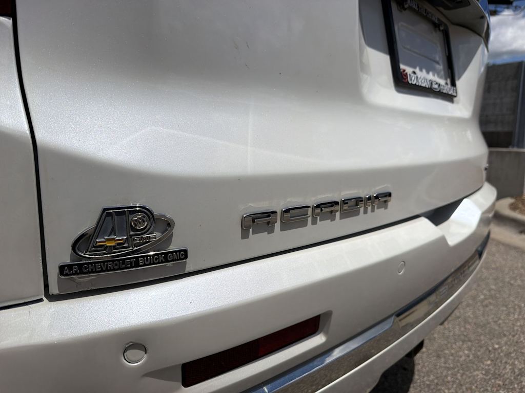 Thumbnail: 2023 GMC Acadia - 25