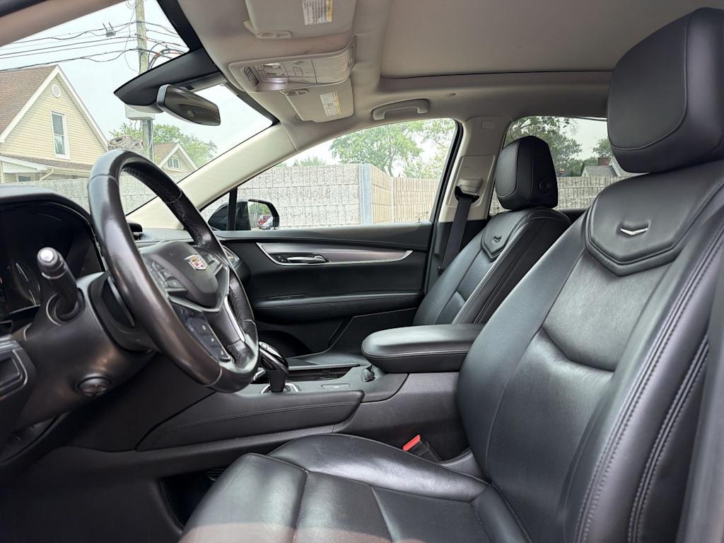 Thumbnail: 2019 Cadillac XT5 - 11