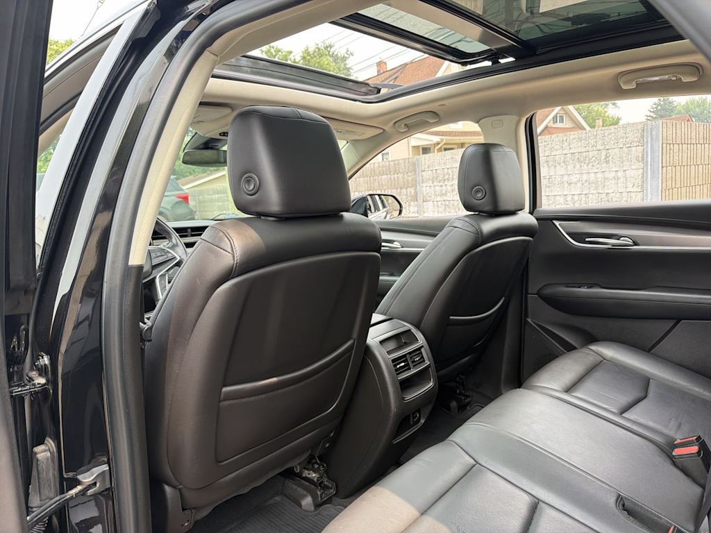 Thumbnail: 2019 Cadillac XT5 - 13