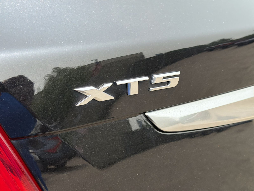 Thumbnail: 2019 Cadillac XT5 - 25