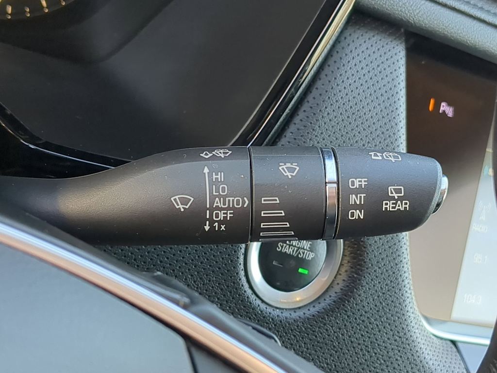 Thumbnail: 2018 Cadillac XT5 - 31