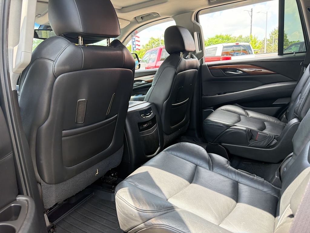 Thumbnail: 2015 Cadillac Escalade - 11
