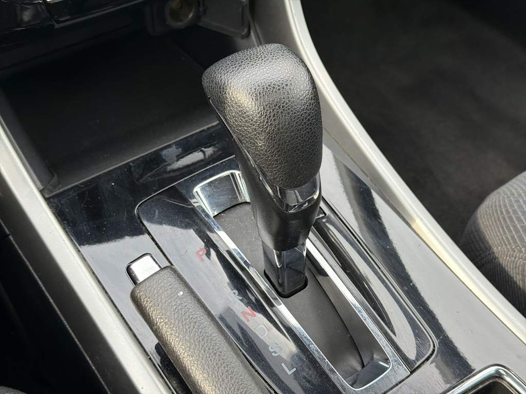 Thumbnail: 2016 Honda Accord - 13
