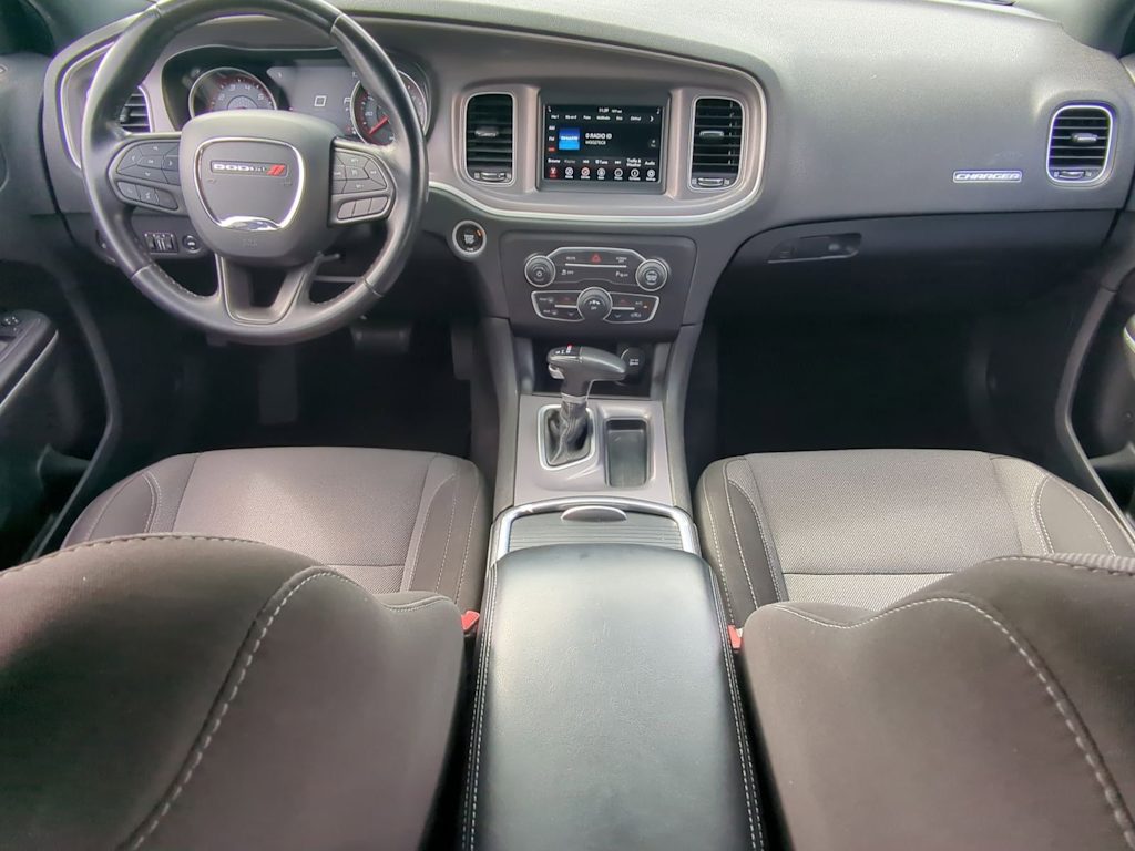 Thumbnail: 2022 Dodge Charger - 9