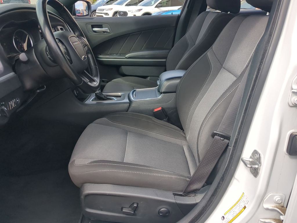 Thumbnail: 2022 Dodge Charger - 10