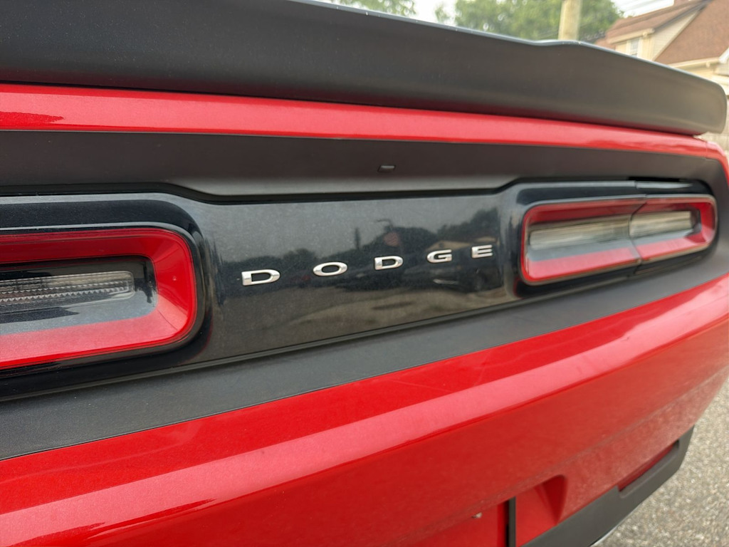 Thumbnail: 2015 Dodge Challenger - 23